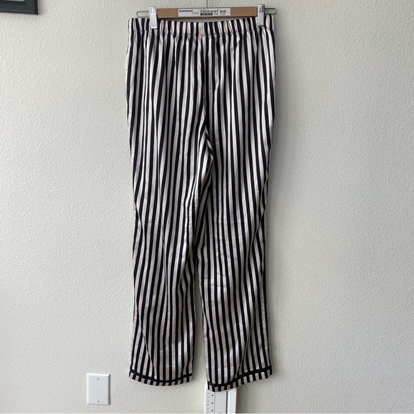 Victoria's Secret | Women's Iconic Stripe Pajama Pants Size Small NEW - Picture 6 of 6